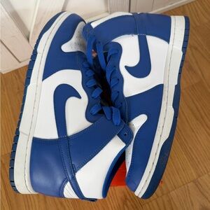 Nike Men's Blue and White Sneakers